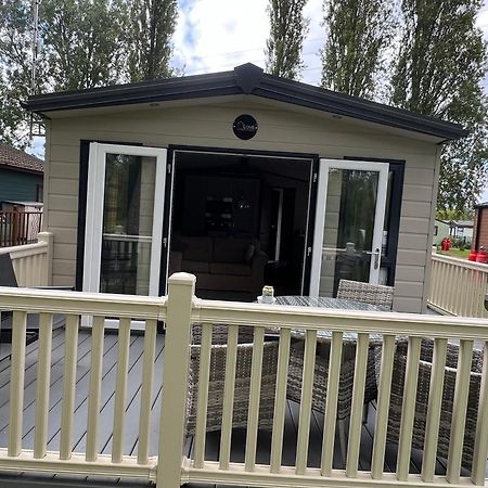 Family Fun Getaway Holiday Home Нортхамптън Екстериор снимка