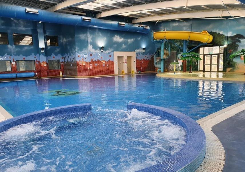 Family Fun Getaway Holiday Home Нортхамптън Екстериор снимка